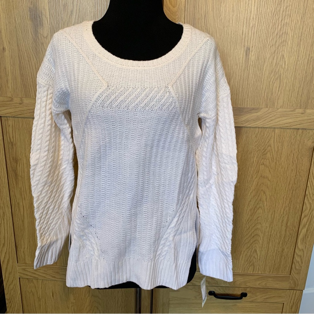 Wool sweater pullover soft warm winter knit side slits Large white ivory holiday